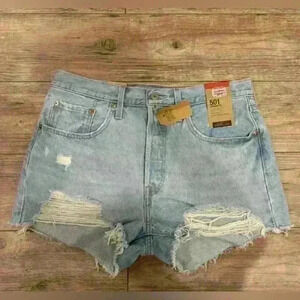 NEW Levi’s 501 Original Fit High-Rise Women’s Jean Shorts